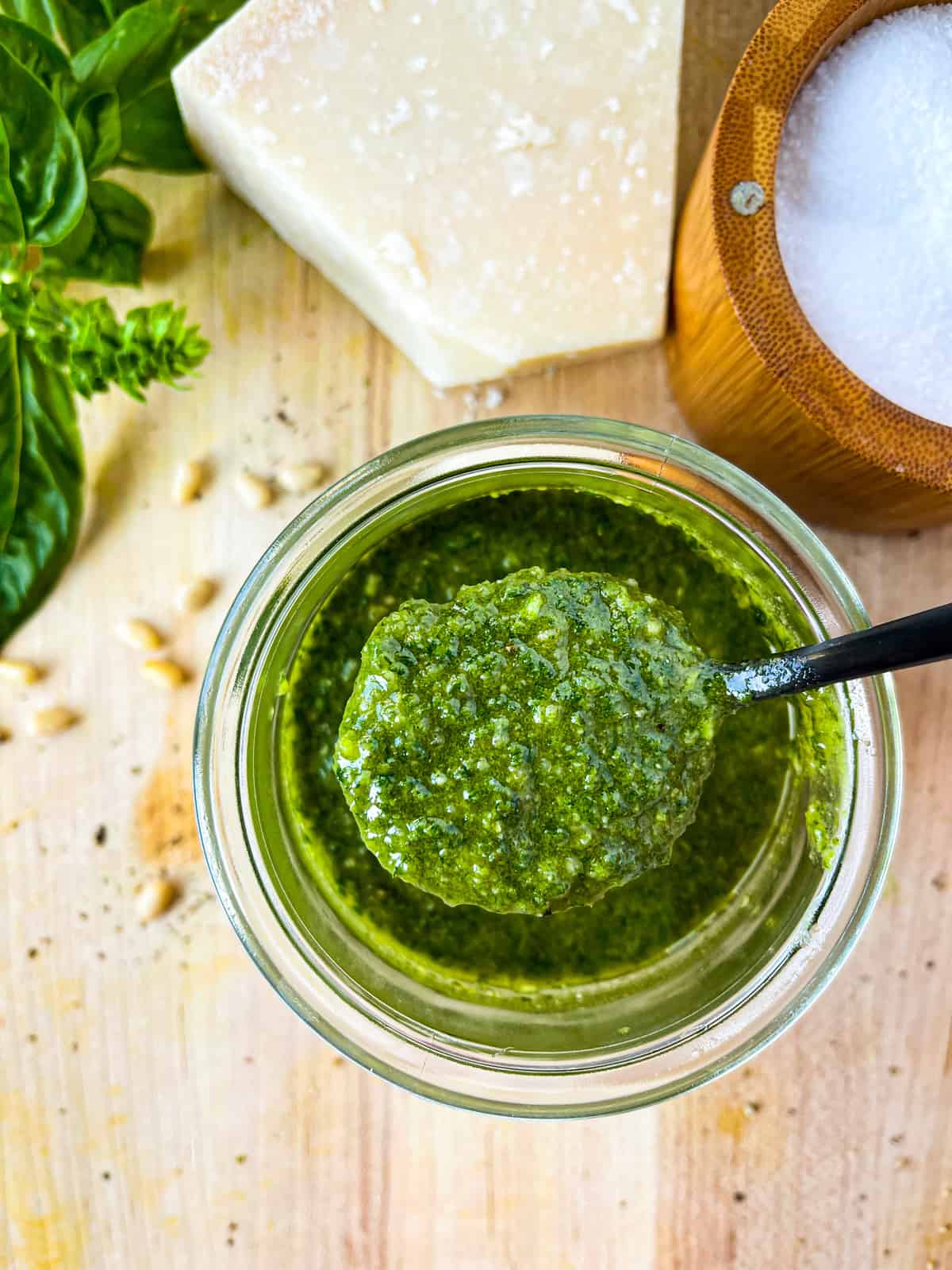 classic basil pesto