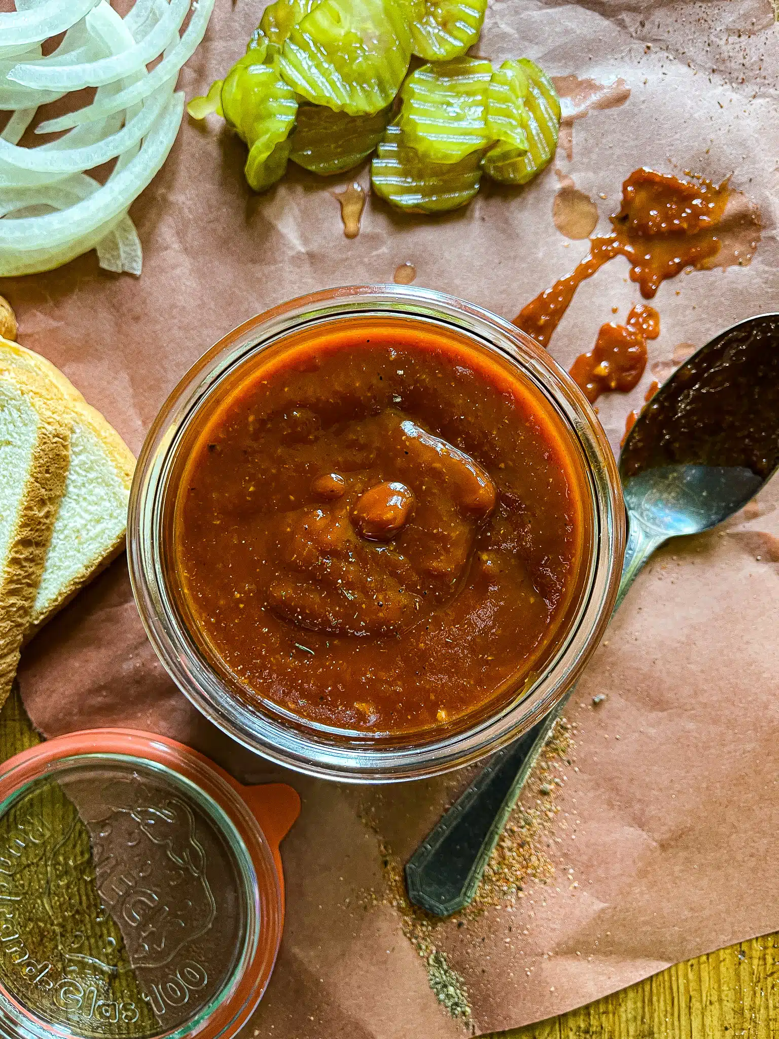 jar of sauce for pork ribs