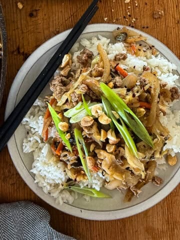 ground pork stir fry featured image