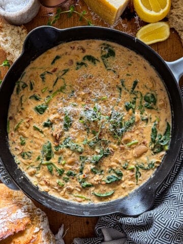 marry me butter beans in a cast iron skillet